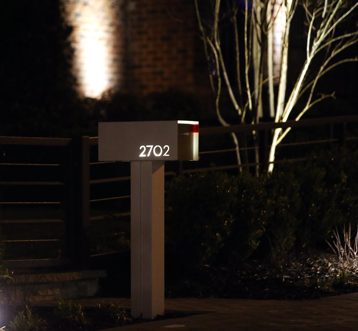 MAILBOX ACCESSORIES