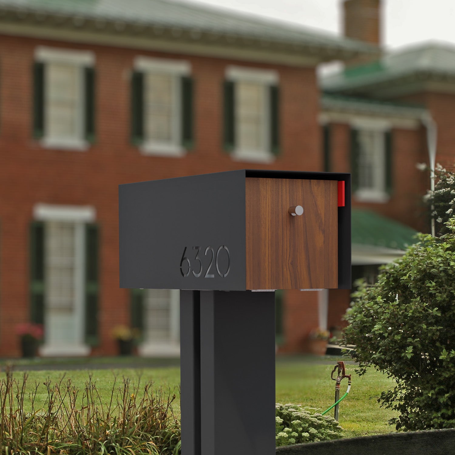 Waldo Custom Modern Mailbox | Post Mounted